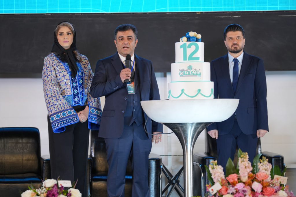 میان‌تیتر 1024x682 - جشن 12 سالگی پیشگامان در گردهمایی کسب‌وکارهای نوآور سلامت