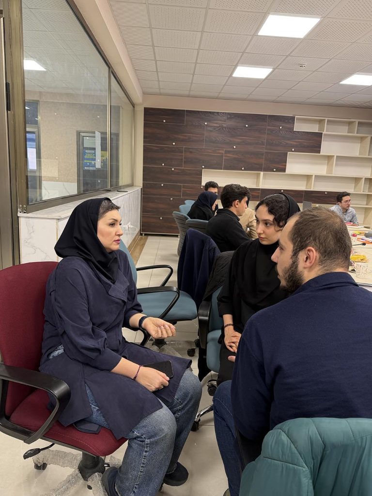 IMG 9142 768x1024 - پیشگامان سلامت در مسیر شکل&zwnj;دهی اکوسیستم کارآفرینی سلامت + تصاویر