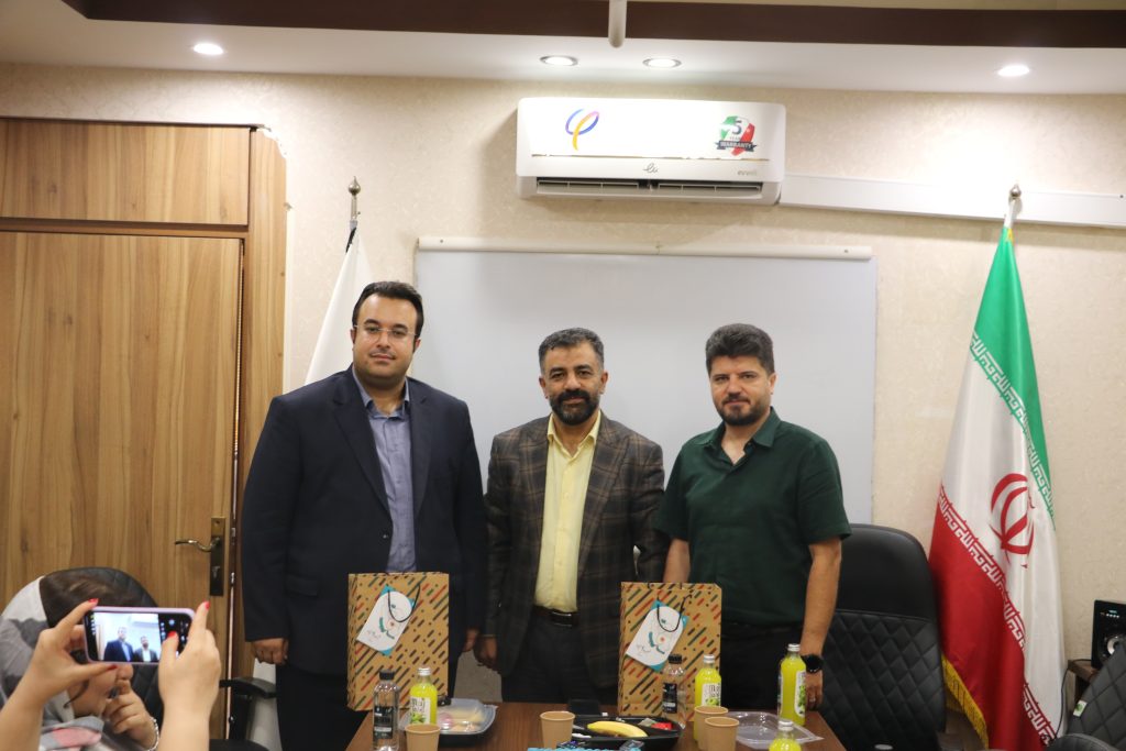 گزارش تصویری روز پزشک 1405 در پیشگامان سلامت IMG 5441 1024x683 - گزارش تصویری روز پزشک 1405 در پیشگامان سلامت